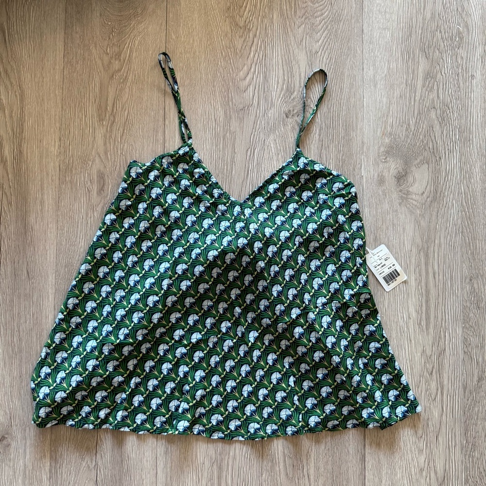 Olivaceous Criss Cross Wrap Tie Backless Tank Top